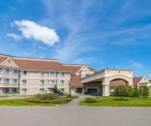 Photo 2 - Black Bear Inn, an Ascend Collection Hotel