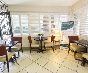 Photo 4 - Quality Inn Savannah Historic District