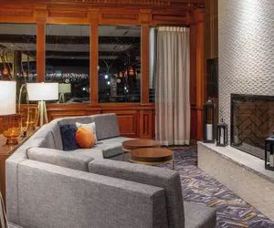 Photo 3 - Sheraton Music City Nashville Airport