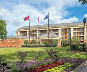 Photo 2 - Sheraton Music City Nashville Airport