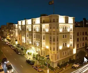Photo 2 - Hotel Majestic