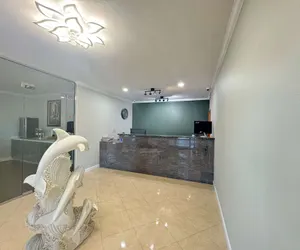 Photo 2 - SureStay by Best Western Morgan Hill