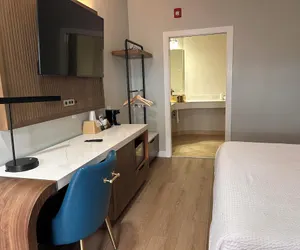 Photo 5 - SureStay by Best Western Morgan Hill