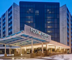 Photo 2 - Four Points By Sheraton Peoria