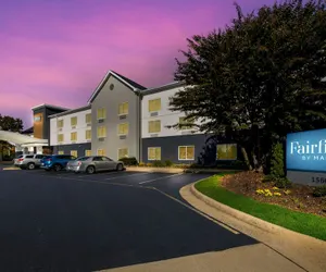 Photo 2 - Fairfield Inn and Suites By Marriott Chesapeake