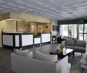 Photo 3 - Ramada by Wyndham Savannah Gateway