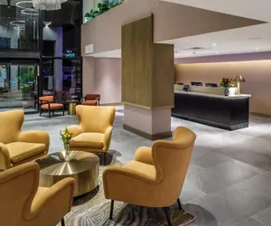 Photo 5 - DoubleTree by Hilton Laredo