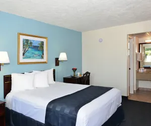 Photo 4 - Americas Best Value Inn Bradenton Sarasota