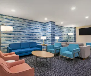 Photo 5 - Holiday Inn Orlando - Disney Springs® Area, an IHG Hotel