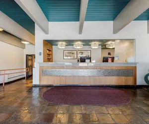 Photo 4 - Best Western Turquoise Inn & Suites