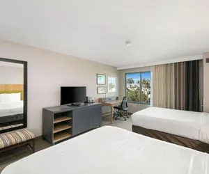 Photo 5 - Country Inn & Suites by Radisson, San Diego North, CA