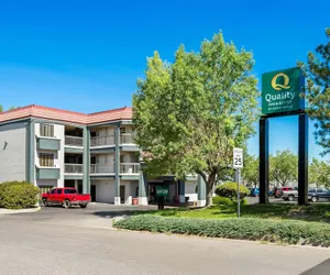 Photo 2 - Quality Inn & Suites Albuquerque South Valley Area