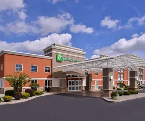 Photo 2 - Holiday Inn Hotel & Suites Rochester - Marketplace, an IHG Hotel