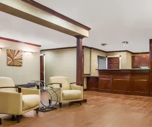 Photo 2 - Hawthorn Extended Stay by Wyndham Dallas