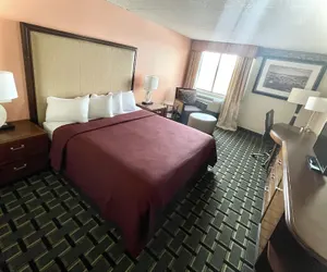 Photo 2 - Fairbridge Hotel Cleveland East