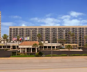 Photo 2 - Holiday Inn Resort: Galveston-On The Beach, an IHG Hotel