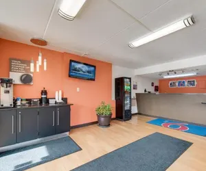 Photo 2 - Motel 6 Kingston, TN