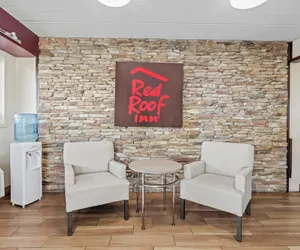 Photo 4 - Red Roof Inn Jackson Downtown - Fairgrounds
