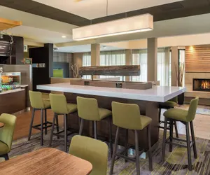 Photo 3 - Courtyard by Marriott Seattle Southcenter
