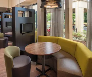 Photo 4 - Courtyard by Marriott Seattle Southcenter