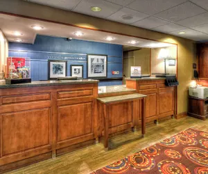 Photo 4 - Hampton Inn Jonesville Elkin