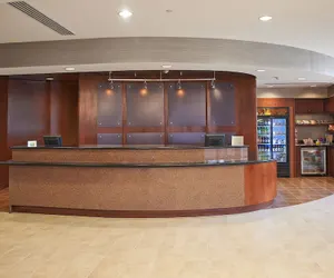 Photo 3 - Courtyard By Marriott Shelton