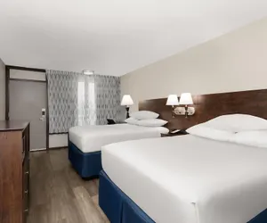 Photo 5 - Days Inn by Wyndham Orlando Conv. Center/International Dr