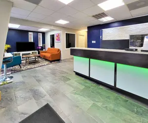 Photo 3 - Motel 6 Norfolk, VA – East Little Creek