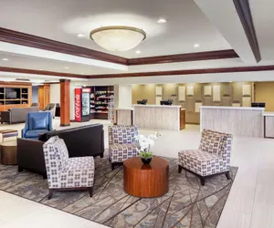 Photo 2 - DoubleTree by Hilton Cleveland - Independence