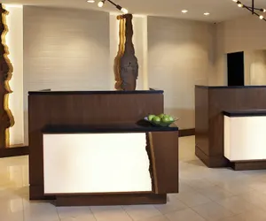 Photo 3 - Detroit Metro Airport Marriott