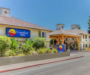 Photo 2 - Comfort Inn Santa Cruz North