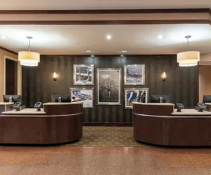 Photo 3 - The Capital Suites Hotel