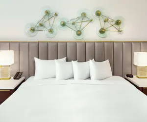 Photo 5 - Hilton Marco Island Beach Resort and Spa