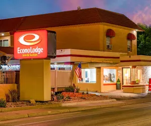 Photo 2 - Econo Lodge Inn & Suites Durango