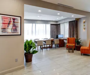 Photo 4 - Hilton Chicago/Oak Lawn