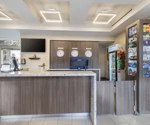 Photo 5 - Best Western Canoga Park Motor Inn
