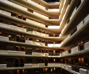 Photo 5 - Embassy Suites by Hilton Austin Downtown South Congress