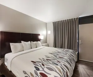 Photo 5 - Red Roof Inn Lenoir