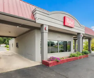 Photo 2 - Red Roof Inn Lenoir