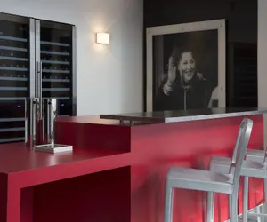 Photo 2 - Comfort Inn & Suites Baltimore Inner Harbor