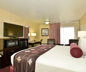 Photo 4 - Best Western Coral Hills