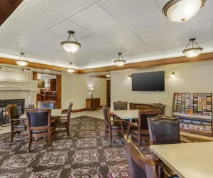 Photo 4 - Best Western Plus Greenwell Inn