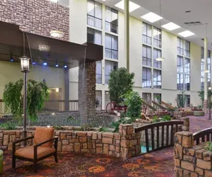 Photo 5 - Ramada Plaza by Wyndham Sheridan Hotel & Convention Center