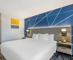 Photo 5 - Comfort Inn Davenport East - Bettendorf