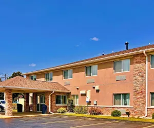 Photo 2 - Quality Inn & Suites