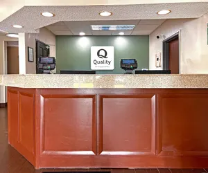 Photo 2 - Quality Inn & Suites Green Bay - Ashwaubenon