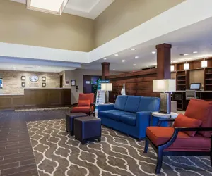 Photo 4 - Comfort Suites Youngstown North