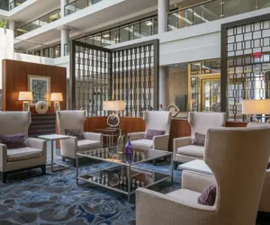 Photo 2 - Embassy Suites by Hilton Washington DC Georgetown