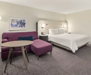 Photo 3 - Crowne Plaza Orlando - Lake Buena Vista  by IHG