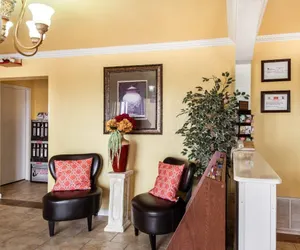 Photo 2 - Econo Lodge Inn & Suites San Antonio near Frost Bank Center